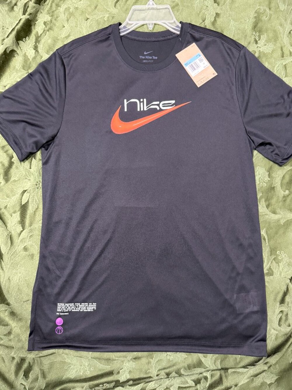 Nike Dri-Fit Worldwide Basketball Black Graphic T-Shirt Men's Size Medium